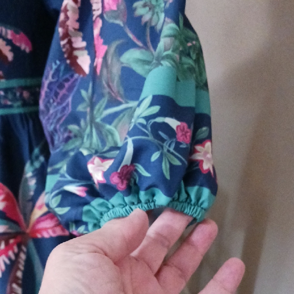 BEAUTIFUL Floral Off-Shoulder Dress - Picture 12 of 16
